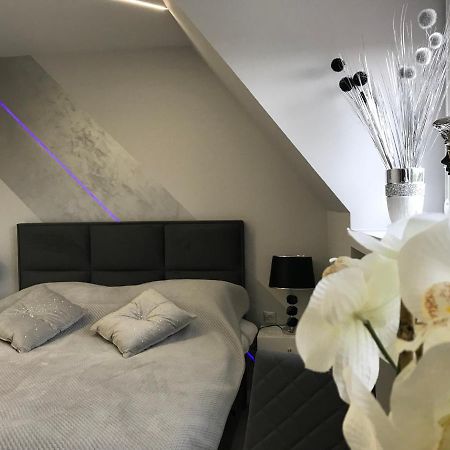 Novel Old Town Apartment Варшава Екстериор снимка